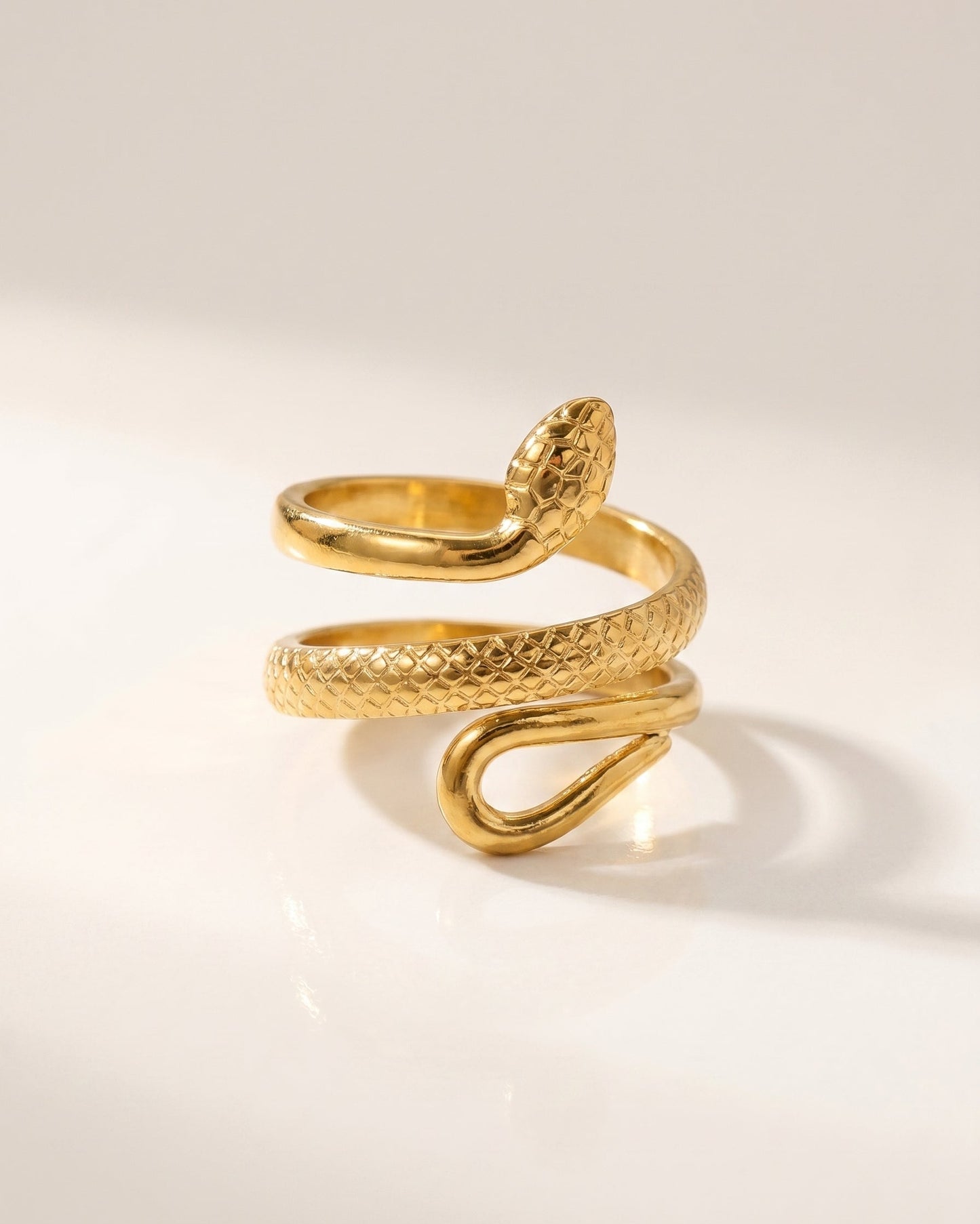 VIPER RING